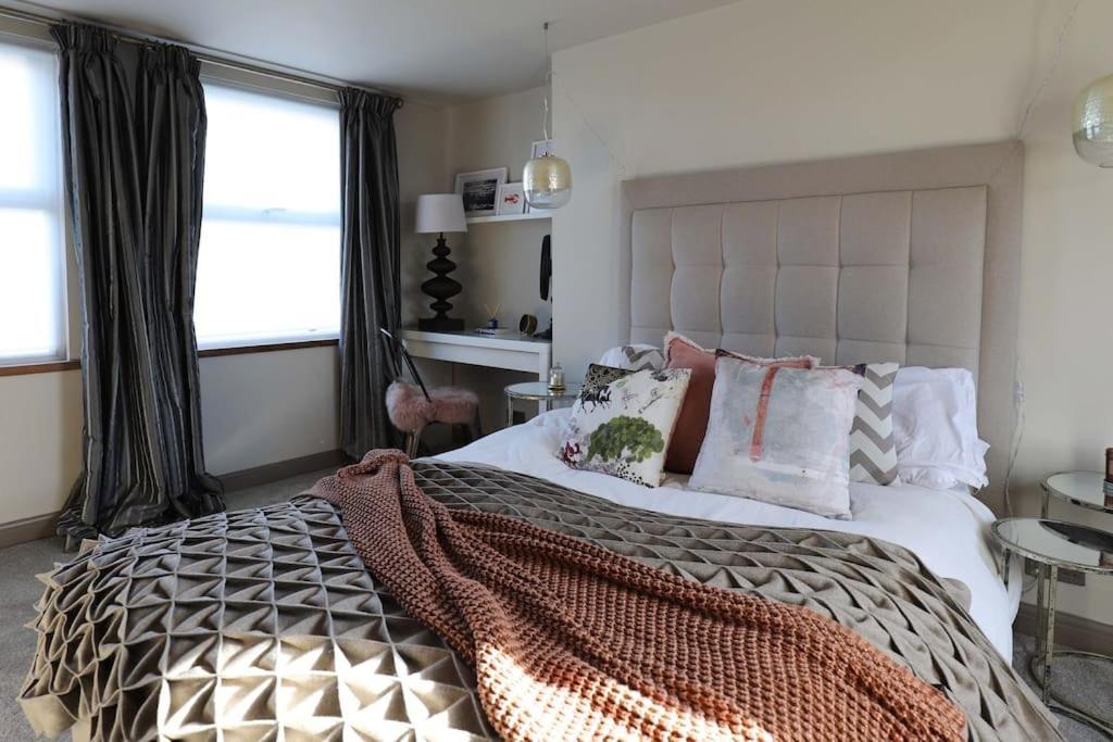 Stylish Townhouse 15 Mins To Laines & Seafront Villa Brighton Exterior photo