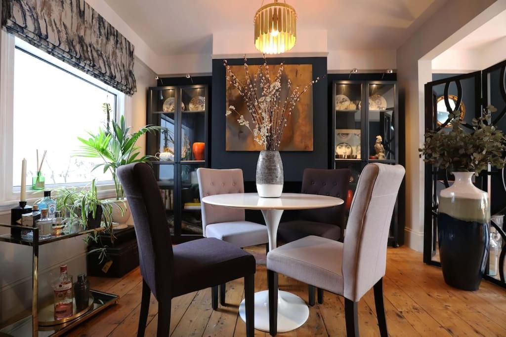 Stylish Townhouse 15 Mins To Laines & Seafront Villa Brighton Exterior photo